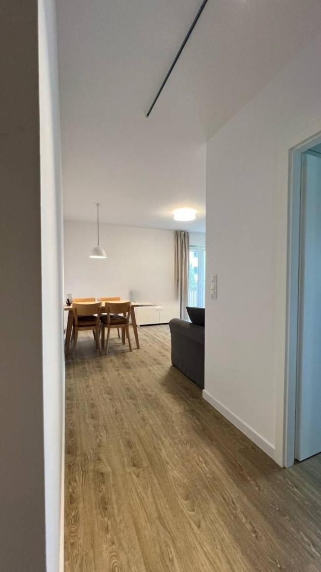 Chopin Airport Apartments ワルシャワ エクステリア 写真